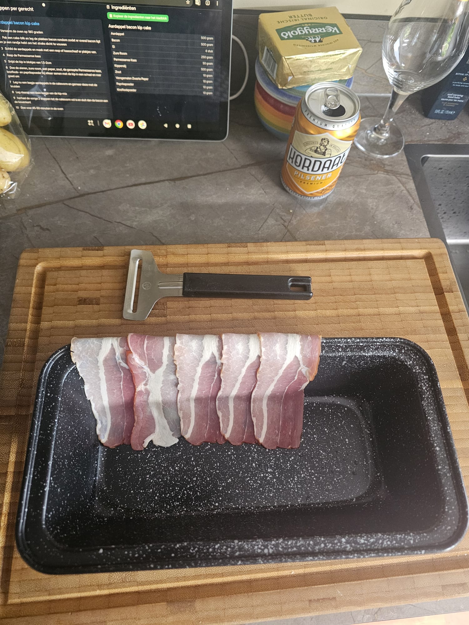 Aardappel bacon kip cake